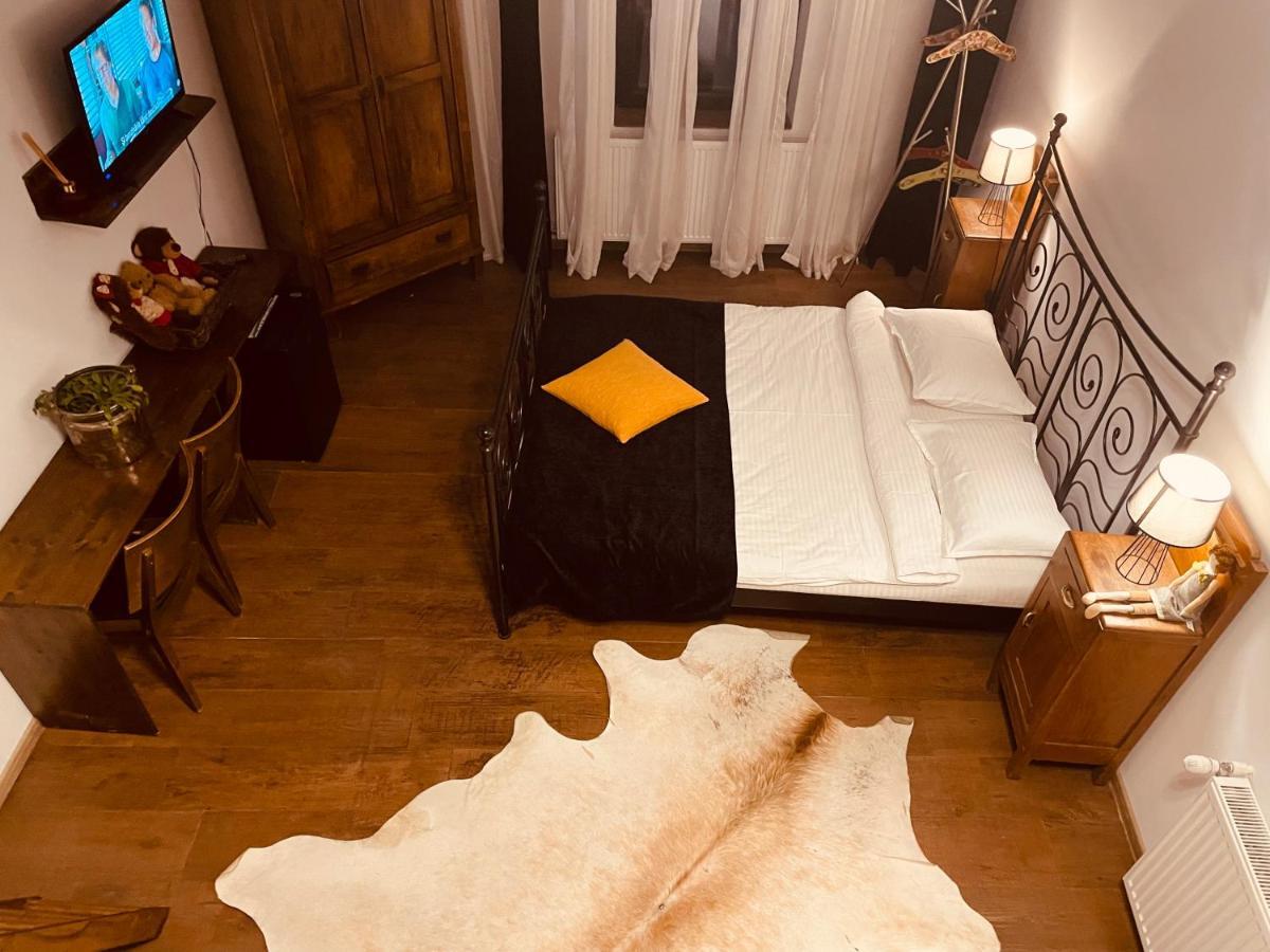 Affittacamere Casa Pisica Noastra *