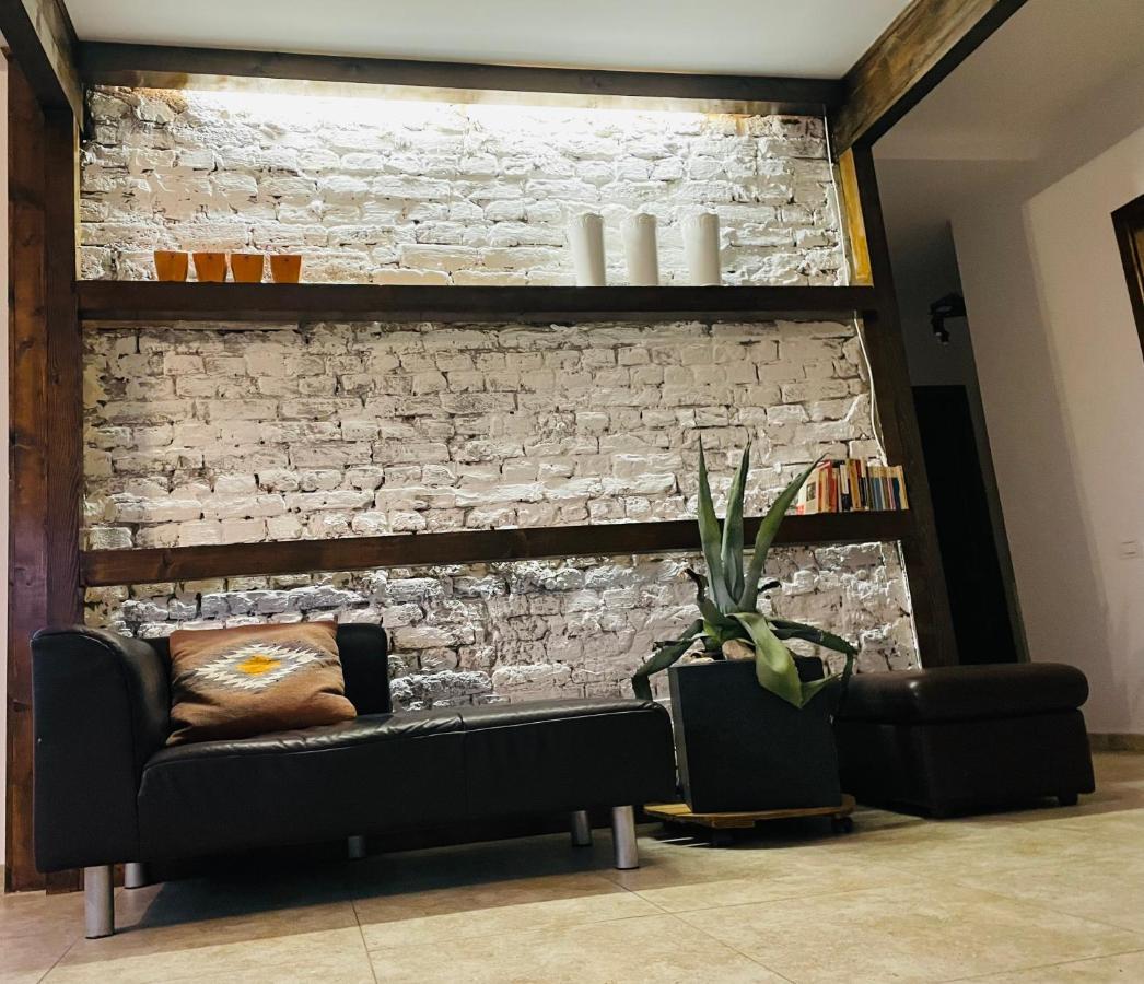 Casa Pisica Noastra Breaza (Prahova)